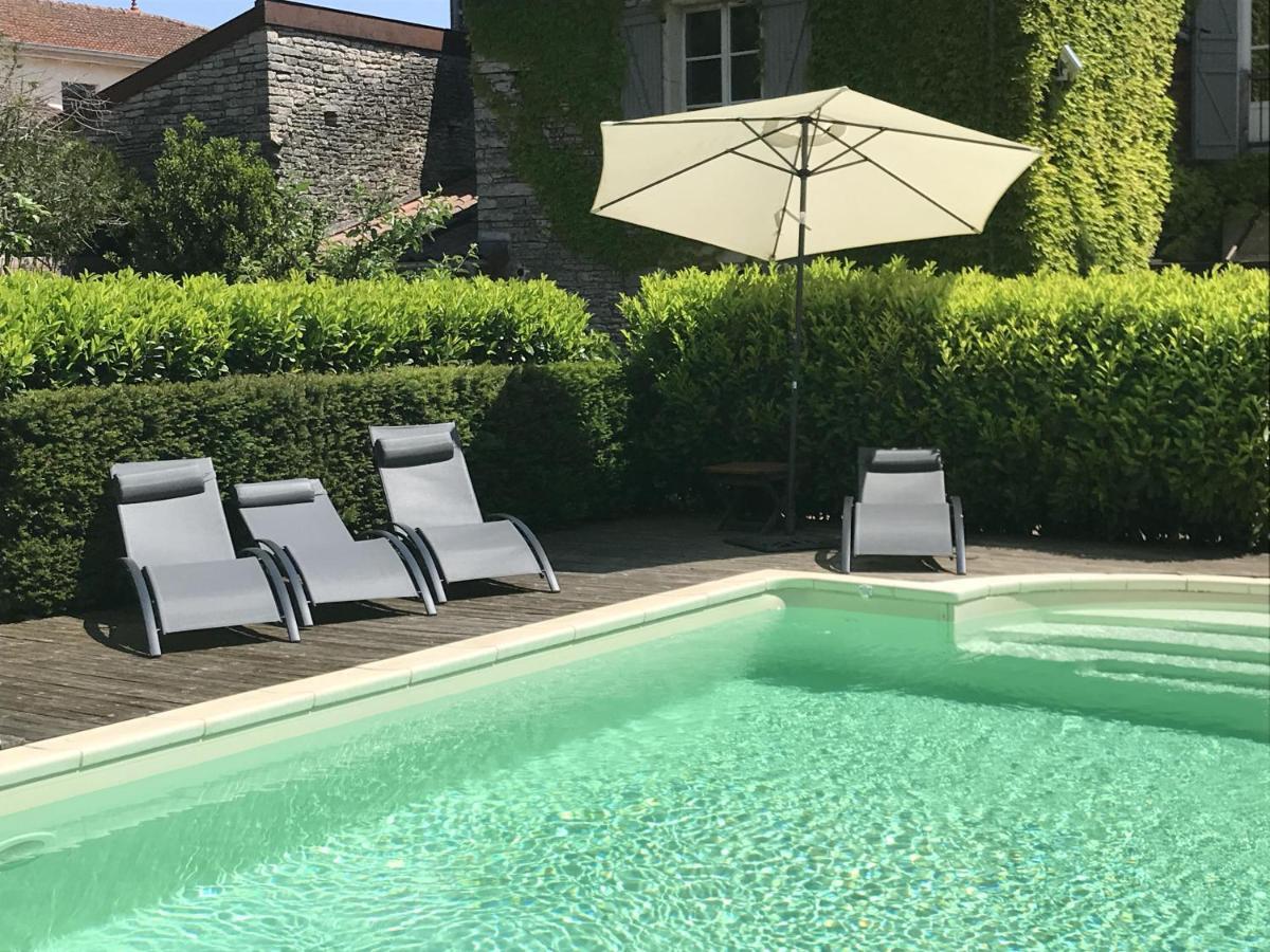 فندق Le Relais De Scisse Saint-Gengoux-de-Scissé المظهر الخارجي الصورة